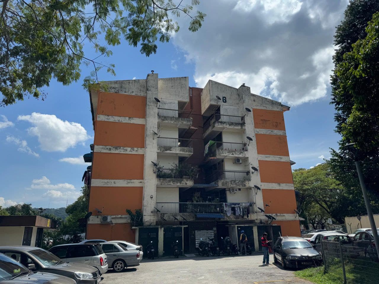 Flat Taman Mulia Bandar Tun Razak Cheras - Image 1