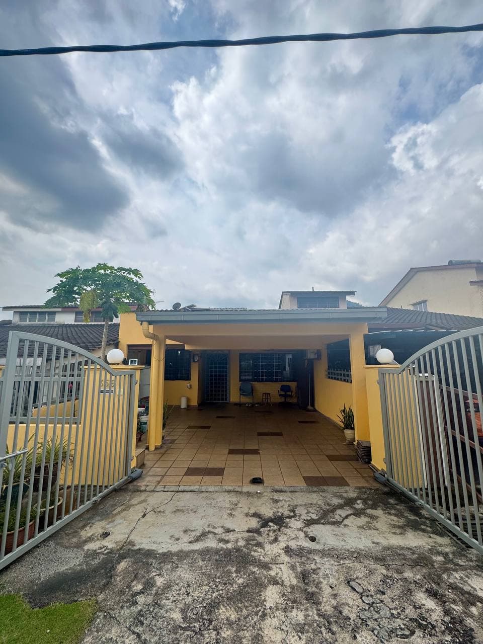 Single Storey Terrace Taman Melawati KL - Image 1