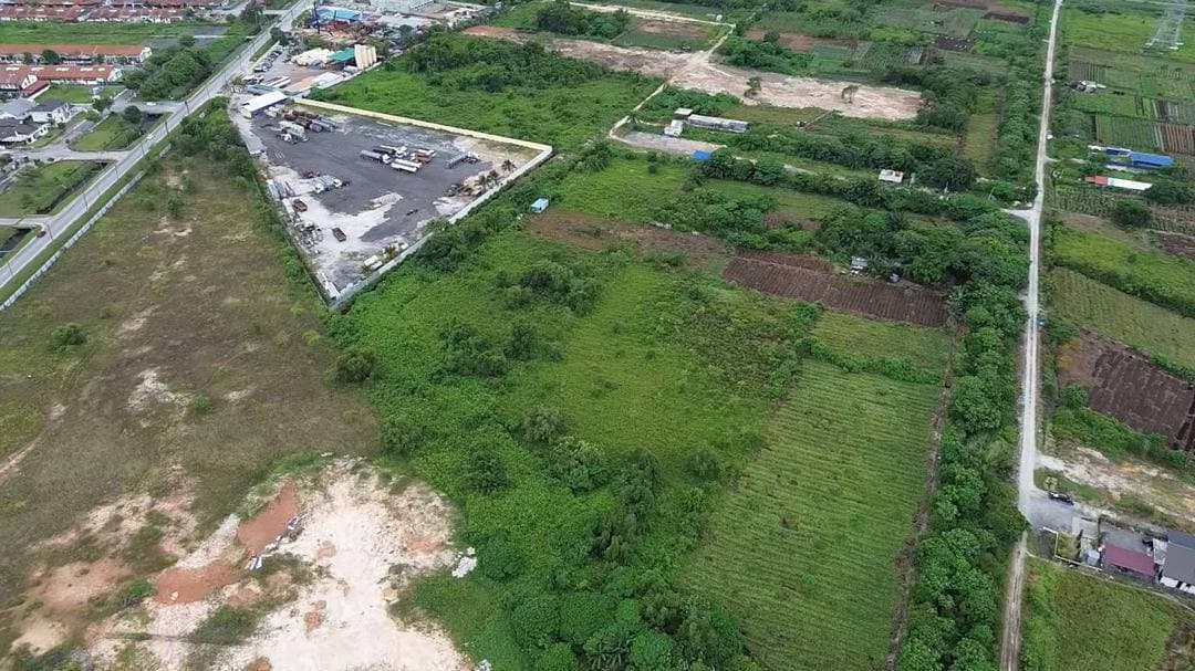 1 Acre Land in Jalan Kebun Shah Alam - Image 1