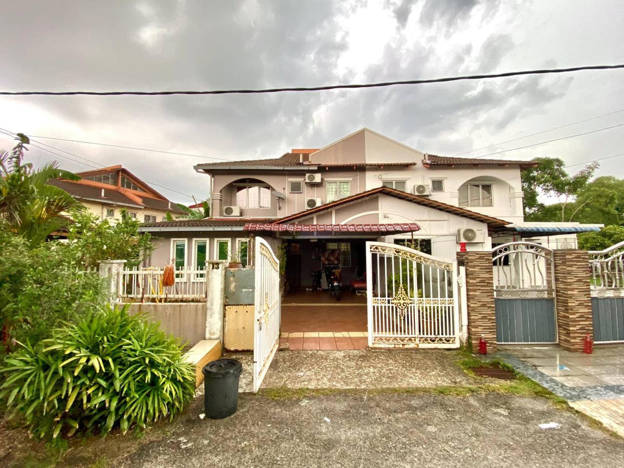 Renovated Extended Double Storey Semi-D Cluster at Taman Putra Perdana Puchong