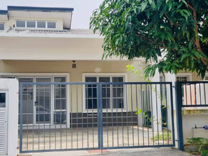Single Storey Terrace Budiman Valley Seksyen U15 Shah Alam - Image 1