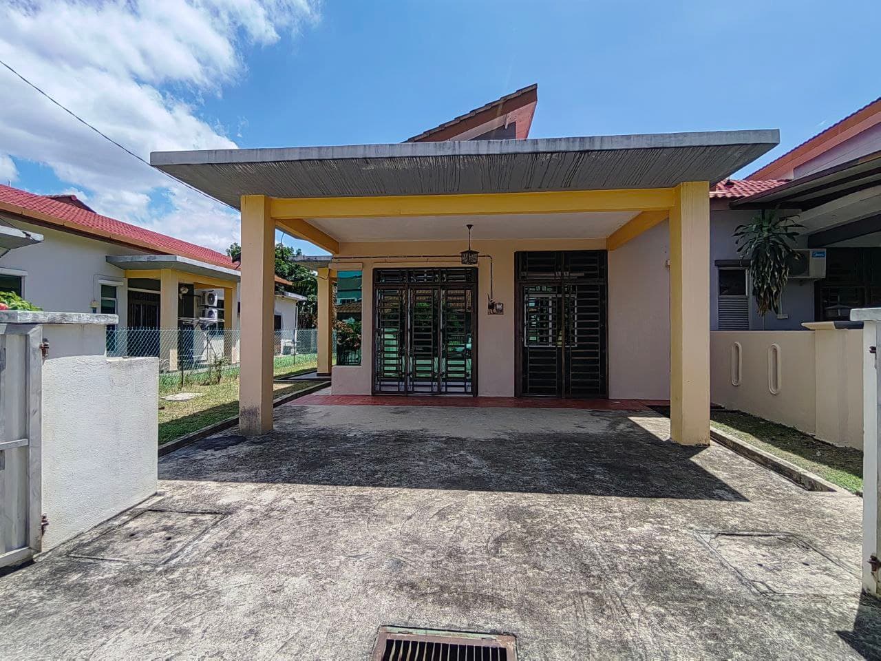 Semi-D Single Storey Taman Desa Salak Pekerti Sepang - Image 1