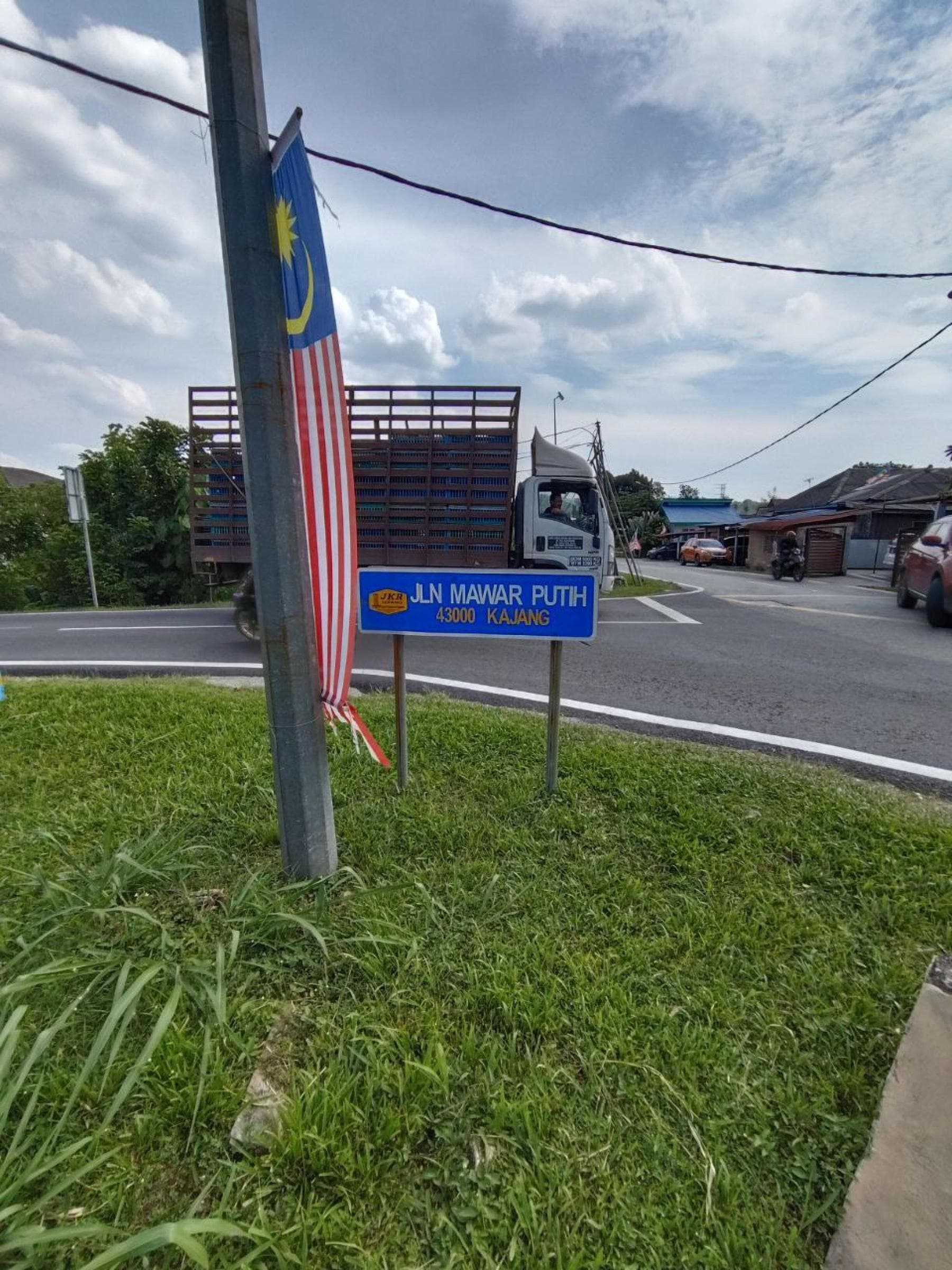 Tanah Lot Banglo Untuk Dijual di Kampung Dato Abu Bakar Baginda - Image 1