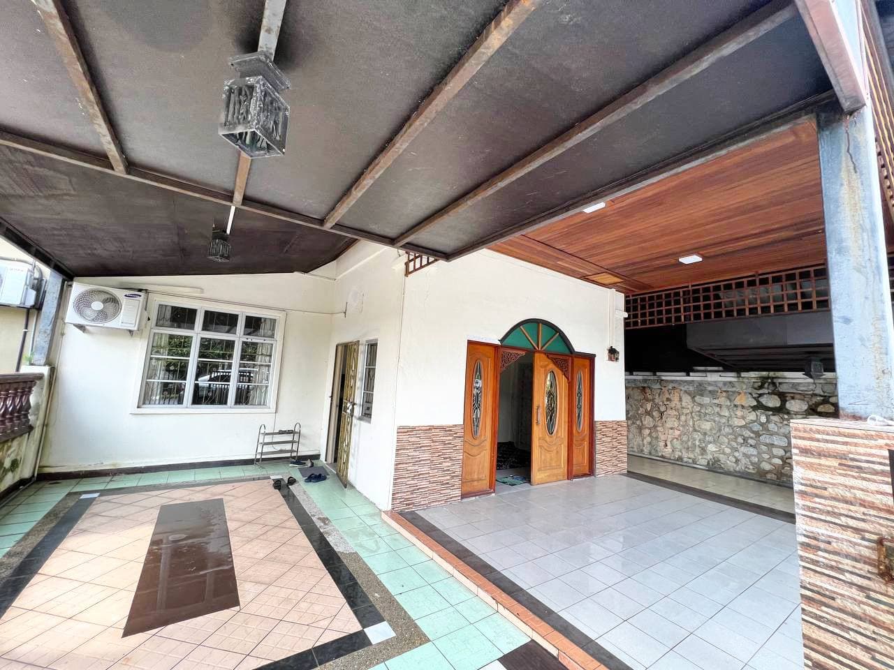 Single Storey Semi-D Taman Desa Cenderawasih Salak Tinggi - Image 1