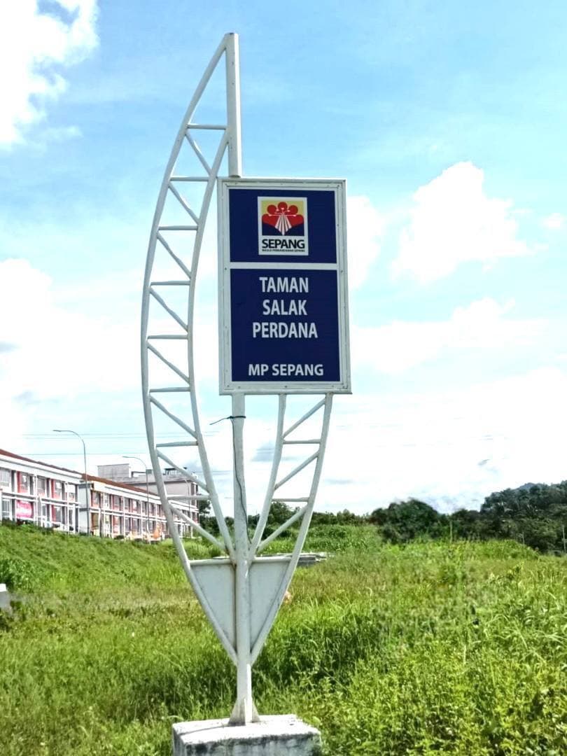 Double Storey Terrace Taman Salak Perdana Salak Tinggi Sepang Selangor - Image 1