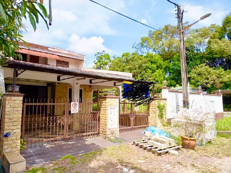 Double Storey Seksyen 4 Bandar Baru Bangi - Image 1