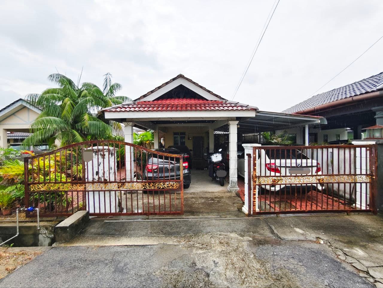 Semi-D Single Storey Taman Sri Bayu Bagan Lalang Sepang - Image 1