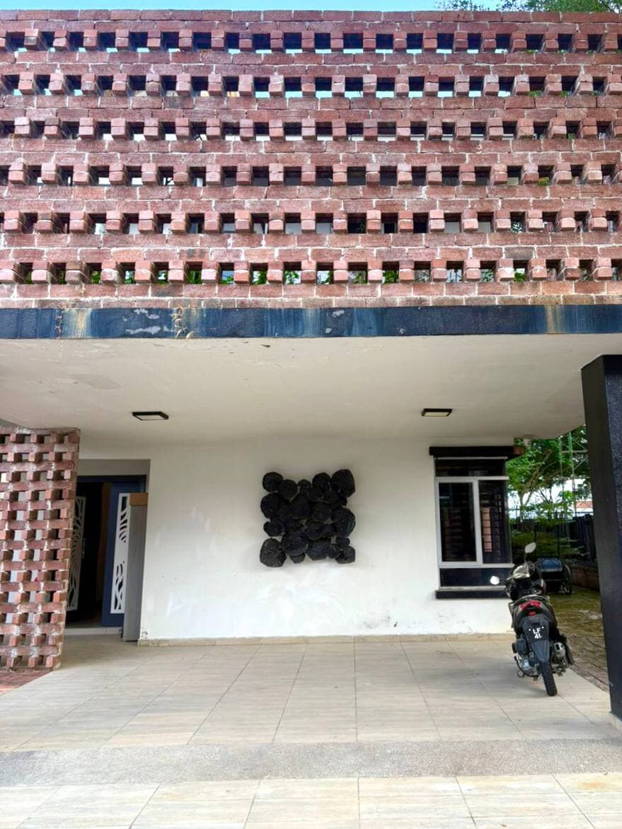 Urbana DAlpinia Puchong