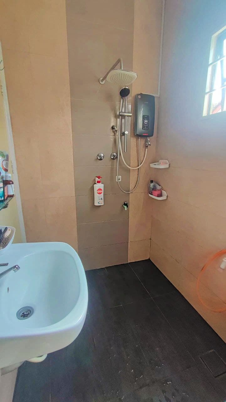 Renovated Double Storey House Jalan Nova U5 Subang Bestari Shah Alam - Image 1