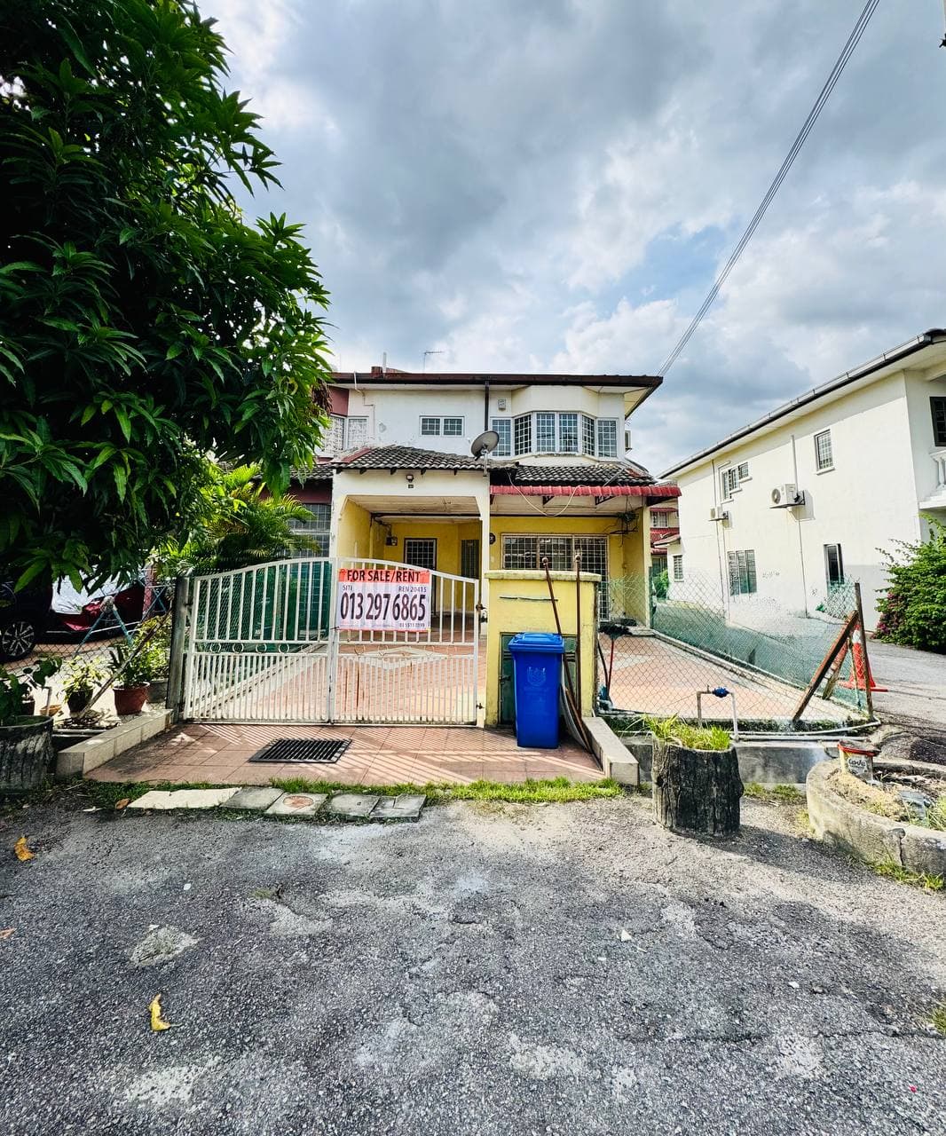 Double Storey Terrace End Lot Fully Extended and Refurbished Jalan Budayawan - Image 1