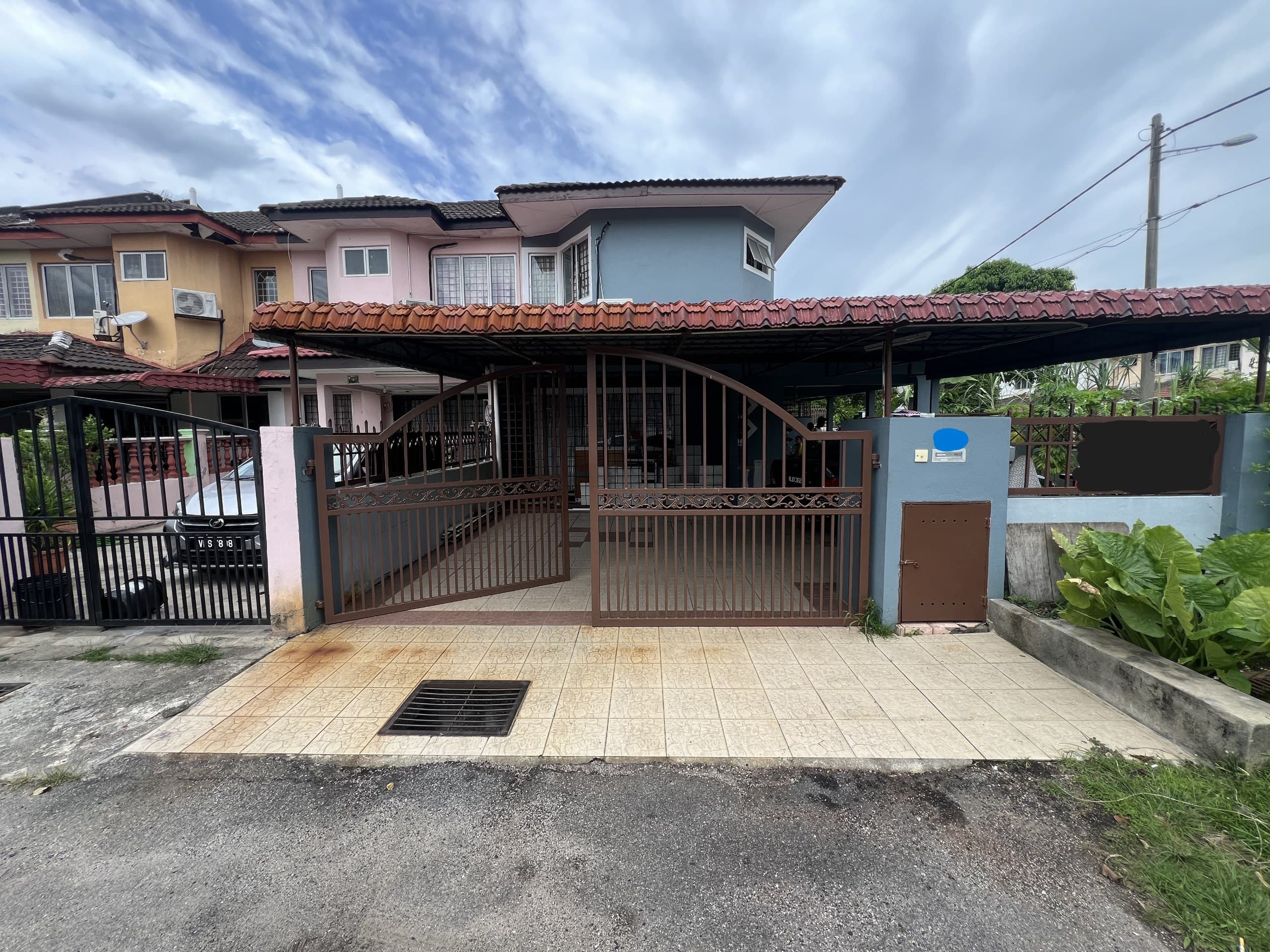 2 Storey Terrace Taman Puchong Utama - Image 1