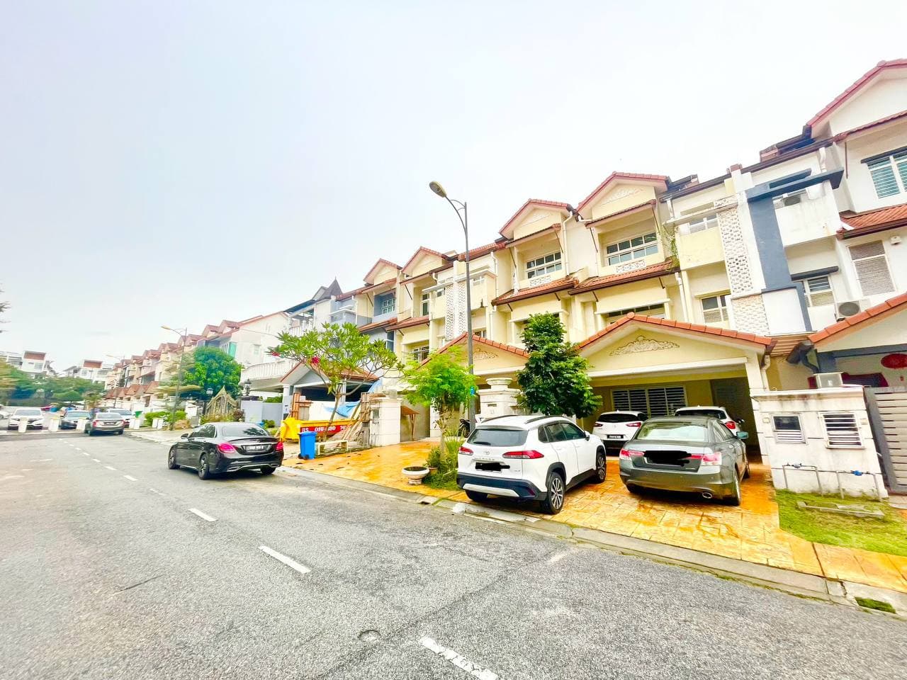 Triple Storey House Anjung Sari Setia Alam - Image 1