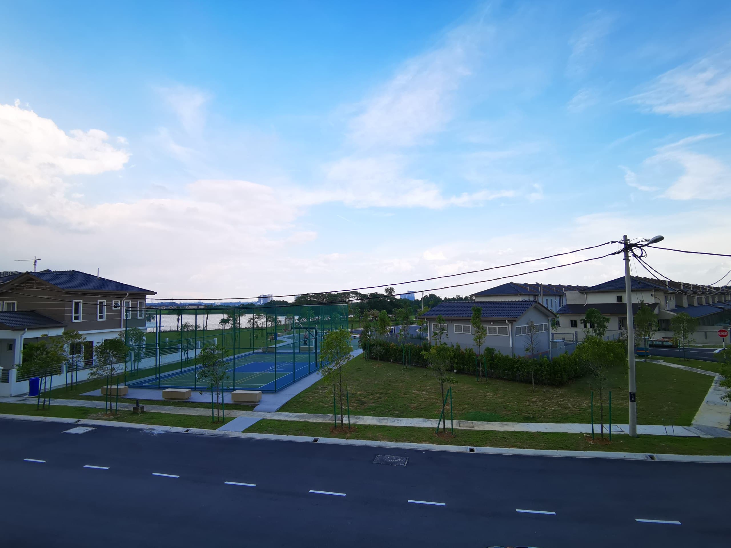 Very Big Land 2 Storey Semi D Taman Desiran Bayu Puchong