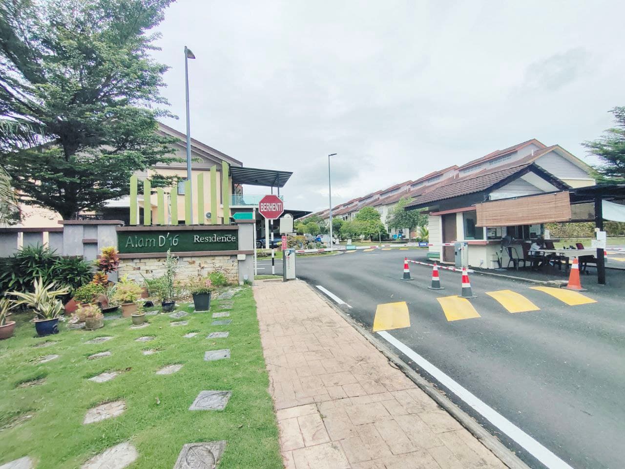 Double Storey Alam D16 Residence Seksyen 16 Shah Alam - Image 1