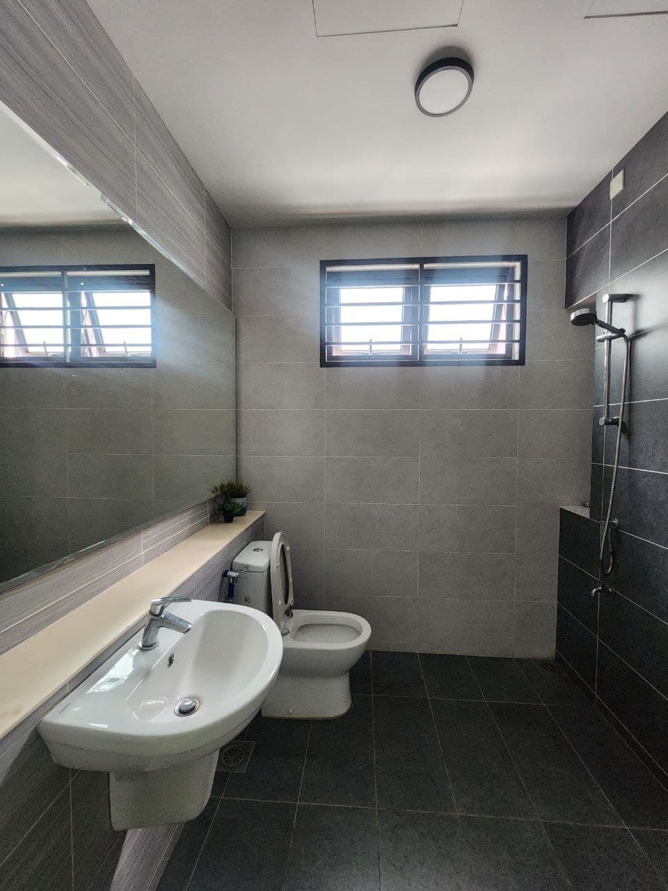 Endlot Double Storey at Bukit Bandaraya Seksyen U11 Shah Alam - Image 1
