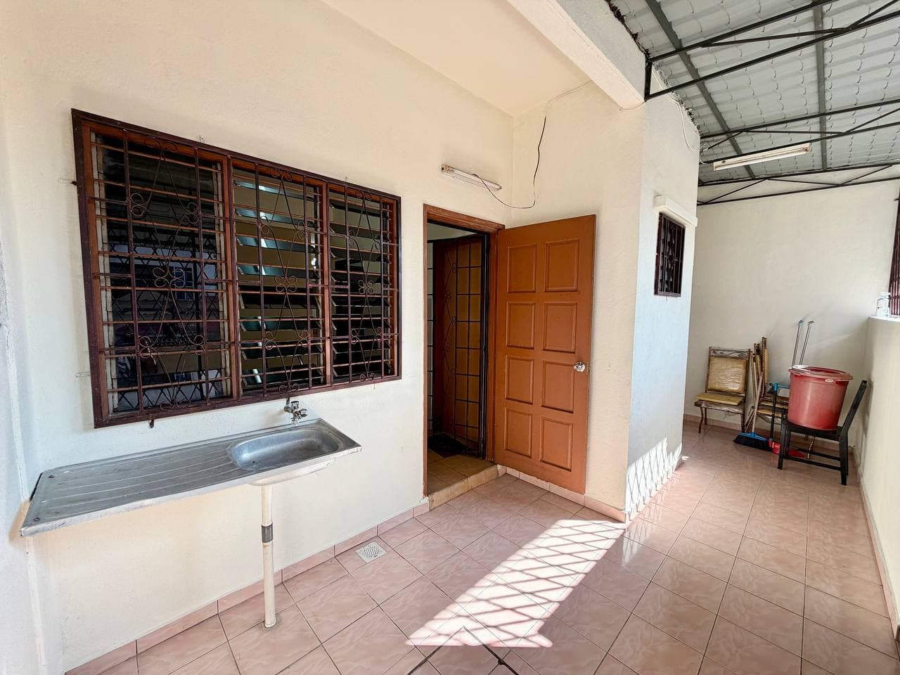 2 Storey Terrace Seksyen 5 Bandar Baru Bangi - Image 1