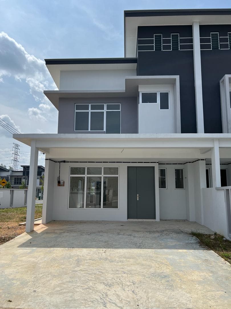 2-Storey Corner Lot DCendana Phase 1 Bandar Tasik Kesuma Beranang - Image 1