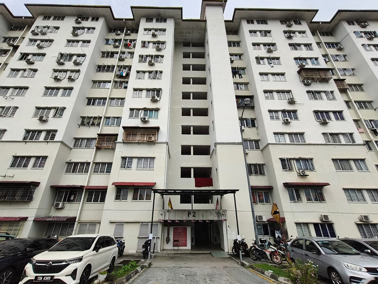 Pangsapuri Angsana Apartment Bandar Mahkota Cheras - Image 1