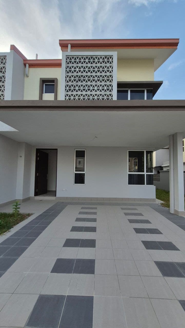 Caralyn 2 Double Storey Semi-D Cluster Setia Alam