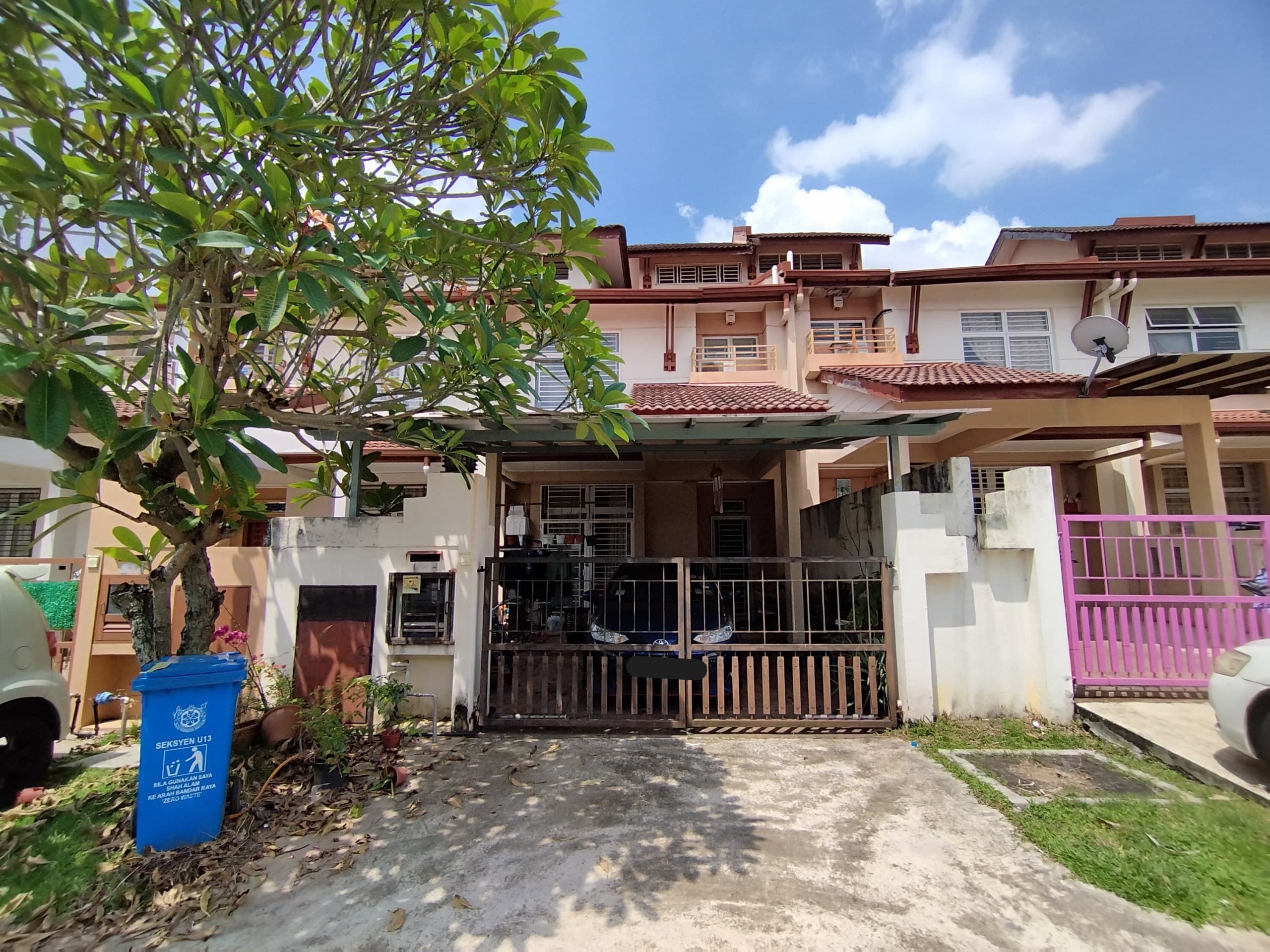 Renovated Extended Double Storey Terrace Ayupuri Alam Nusantara Setia Alam - Image 1