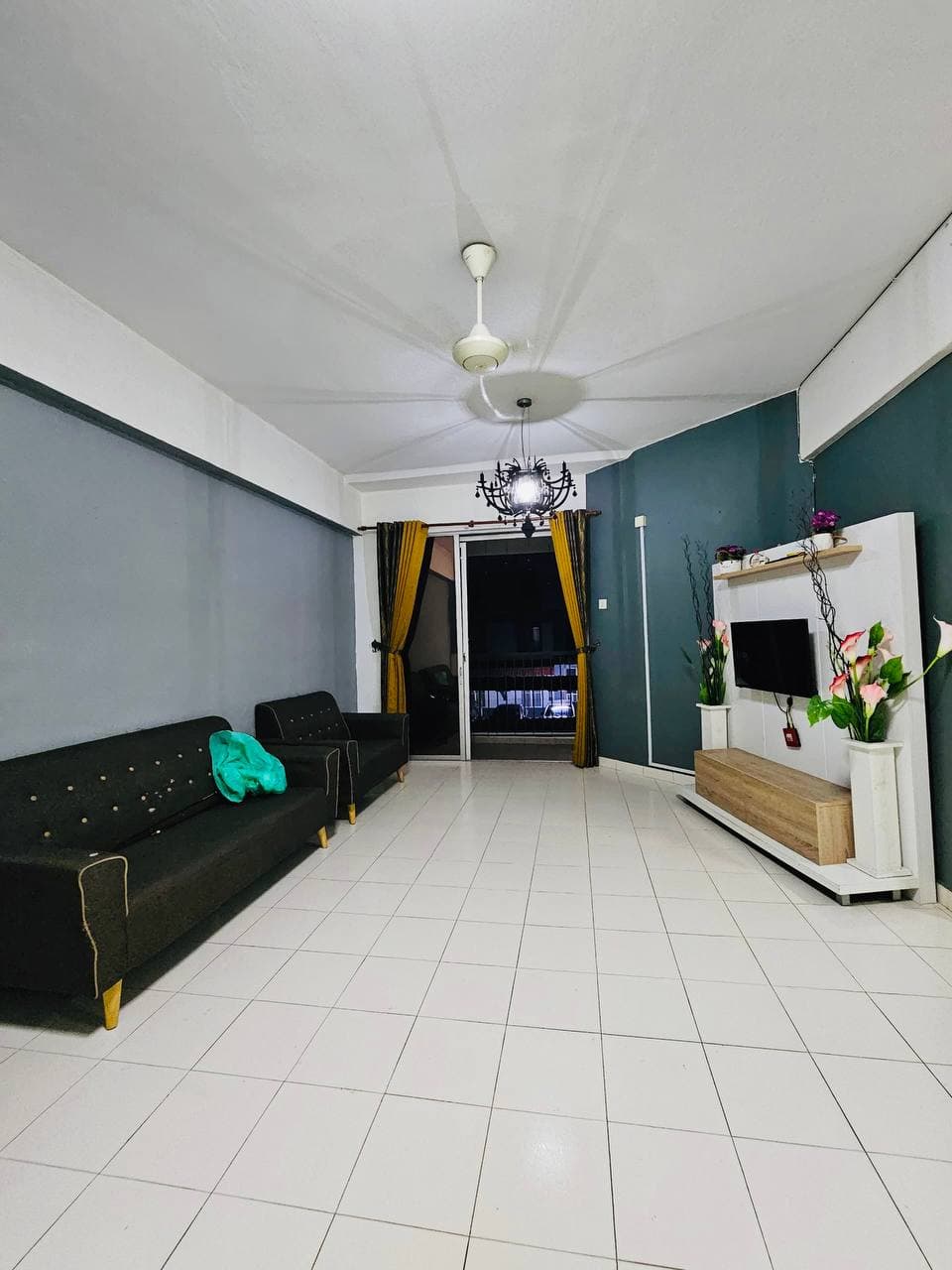 Andari Townvilla 1 Condominium Selayang - Image 1