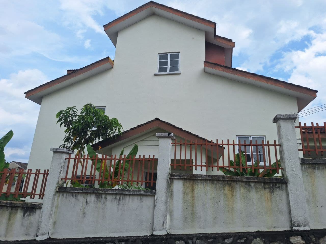 Corner Lot 2.5-Storey Terrace Taman Puncak Saujana Kajang