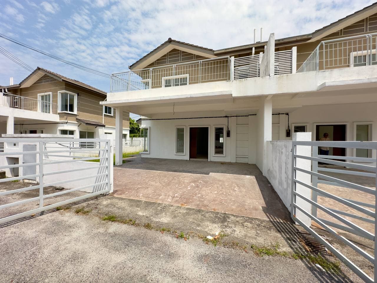Taman Desiran Bayu Puchong Semi-D Double Storey