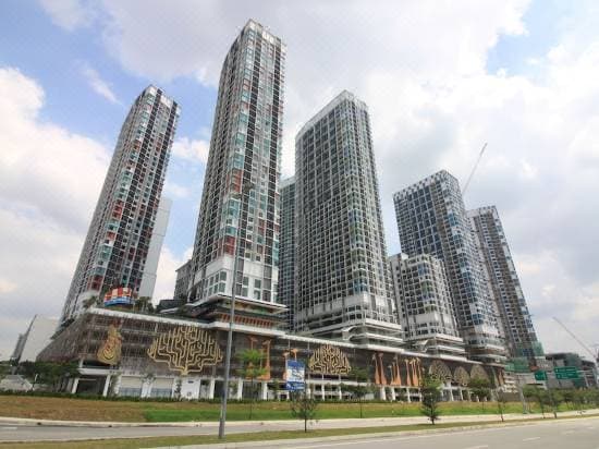Shah Alam Seksyen 7 I-Soho I-City FREEHOLDFULLY FURNISHEDRENOVATED - Image 1