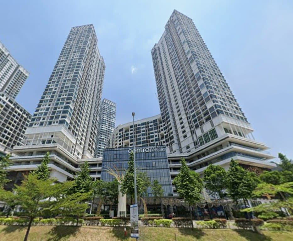 Shah Alam Seksyen 7 Parisien Tower I-City HIGH FLOOR - Image 1