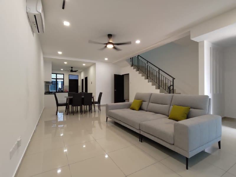 Trensna Triandra 2Sty Terrace Saujana Perdana Sungai Buloh - Image 1