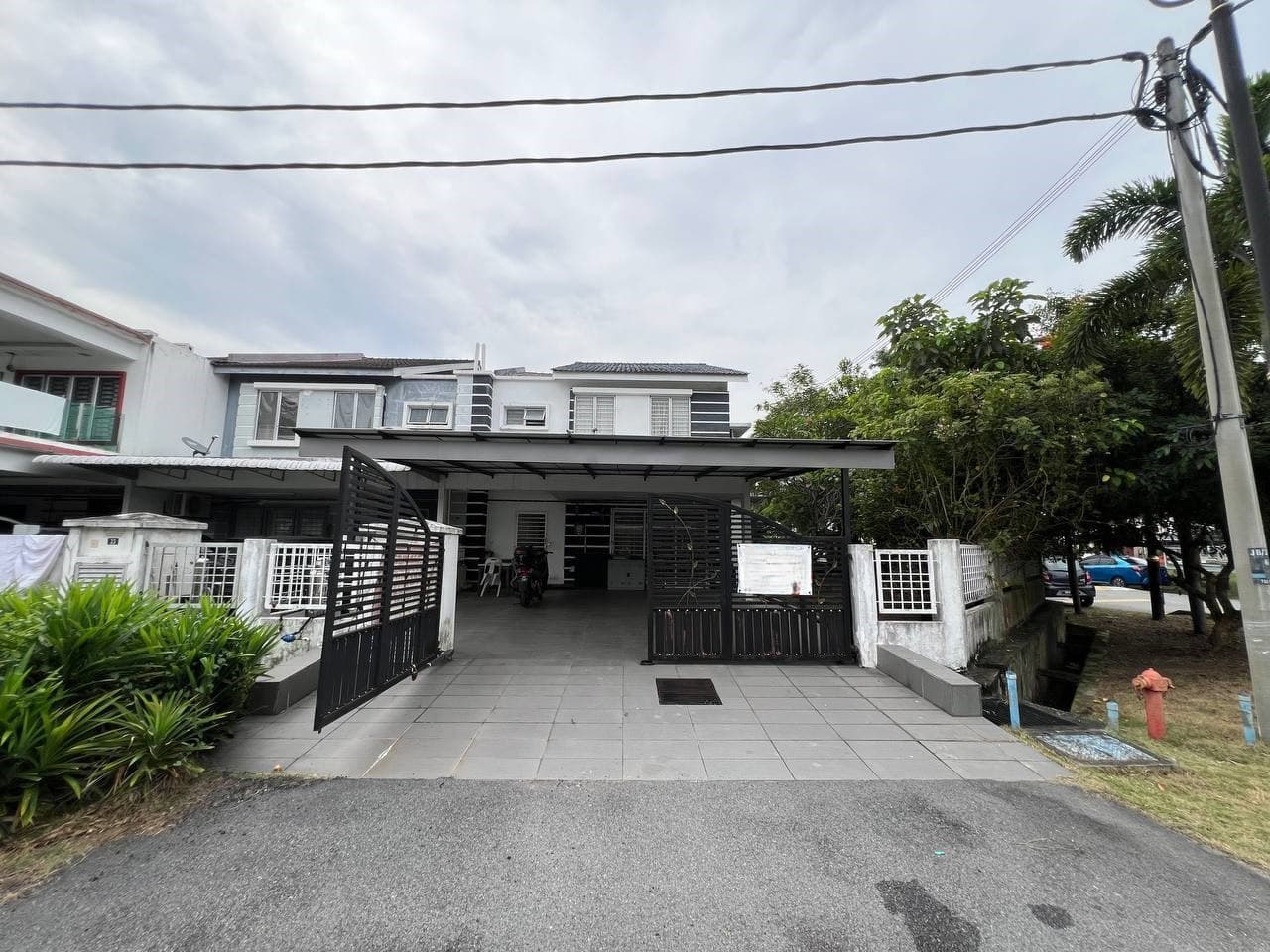 Bandar Baru Bangi Seksyen 8 Double Storey Corner Lot Renovated - Image 1