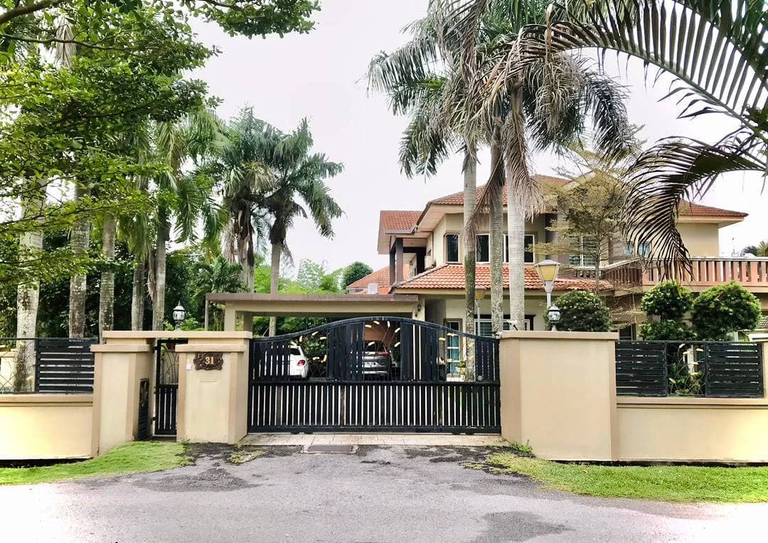 2 Storey Corner Lot Bungalow House at Desa Meringin, Kajang