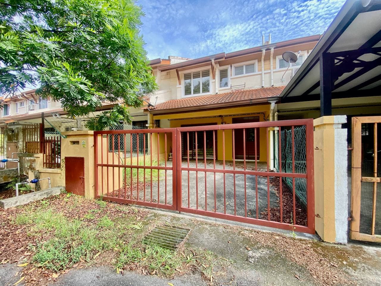2 Storey Terrace House Jalan Vista Emas Sungai Tangkas Bangi Kajang - Image 1