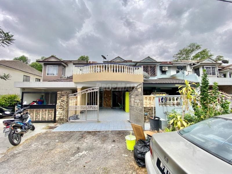 2 Storey Renovated Terrace at Bandar Country Homes, Rawang - Image 1