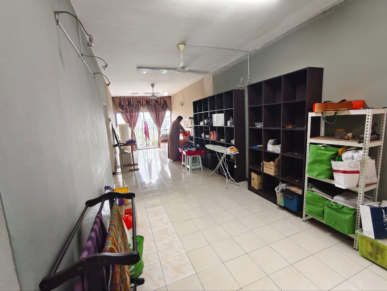 Puri Aiyu Apartment Block A, Seksyen 22 Shah Alam