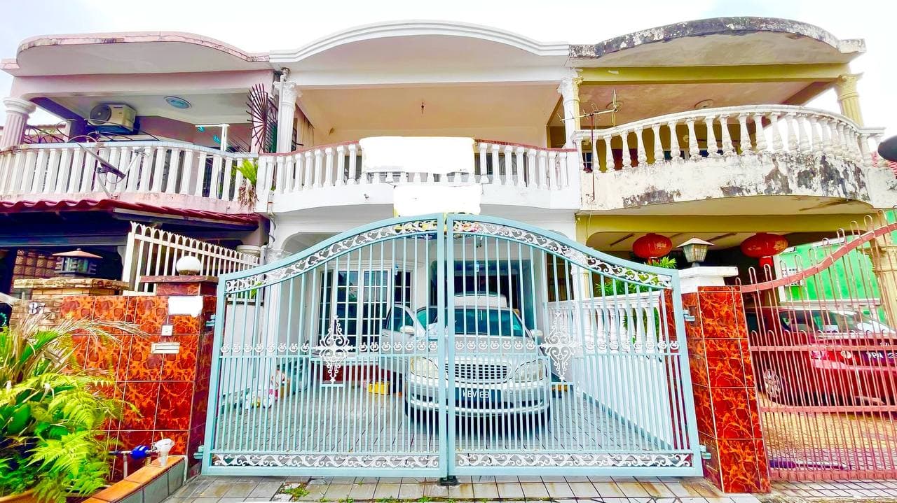 2 Storey Terrace Pandan Mewah NEAR HOSPITAL AMPANG - Image 1