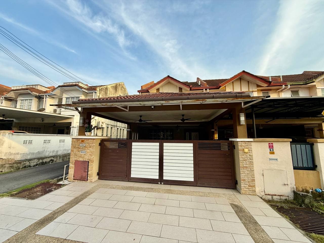 End Lot 2 Storey Taman Sutera, Kajang - Image 1