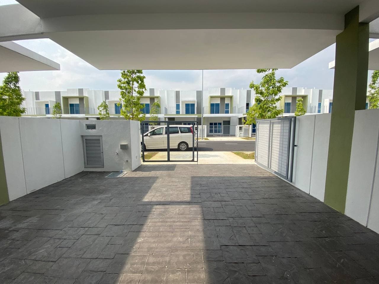 CasaWood Cybersouth 2 Storey Terrace Near Cyberjaya - Image 1