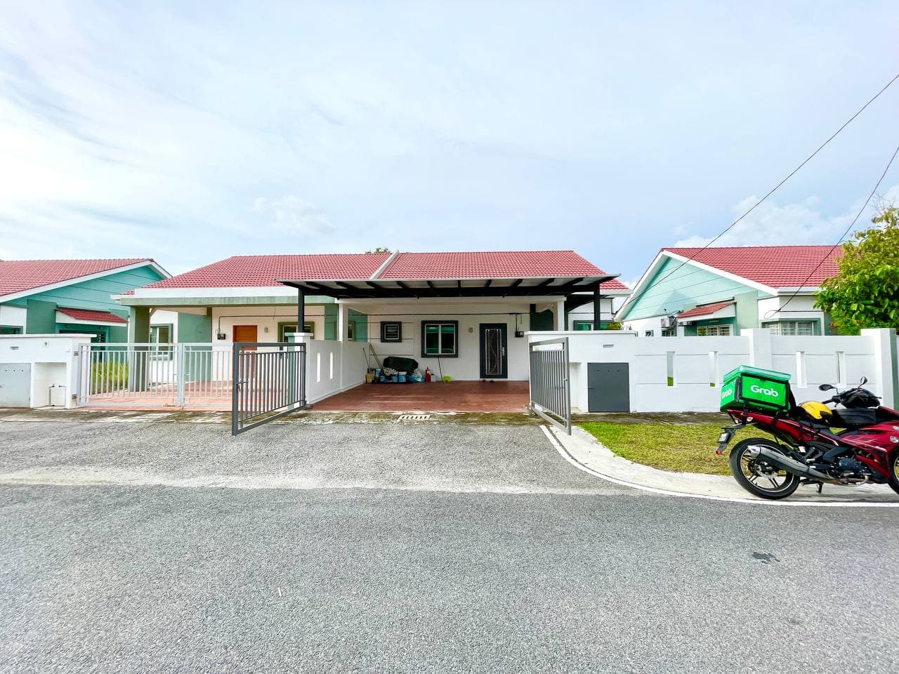Single Storey Semi-D Taman Desa Salak Pekerti, Salak Tinggi - Image 1