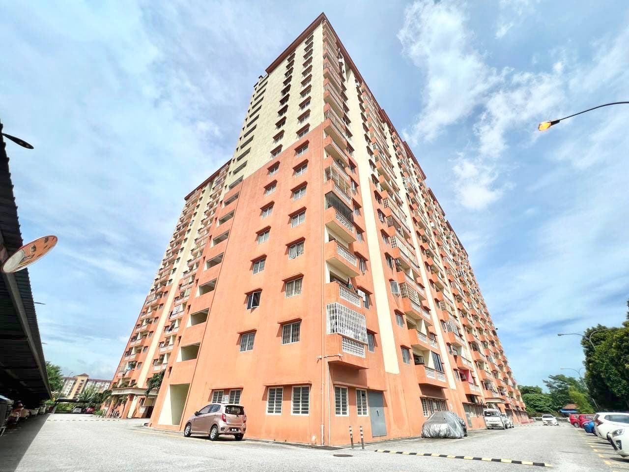 Renovated Sri Cempaka Apartment, Sepakat Indah 2, Kajang