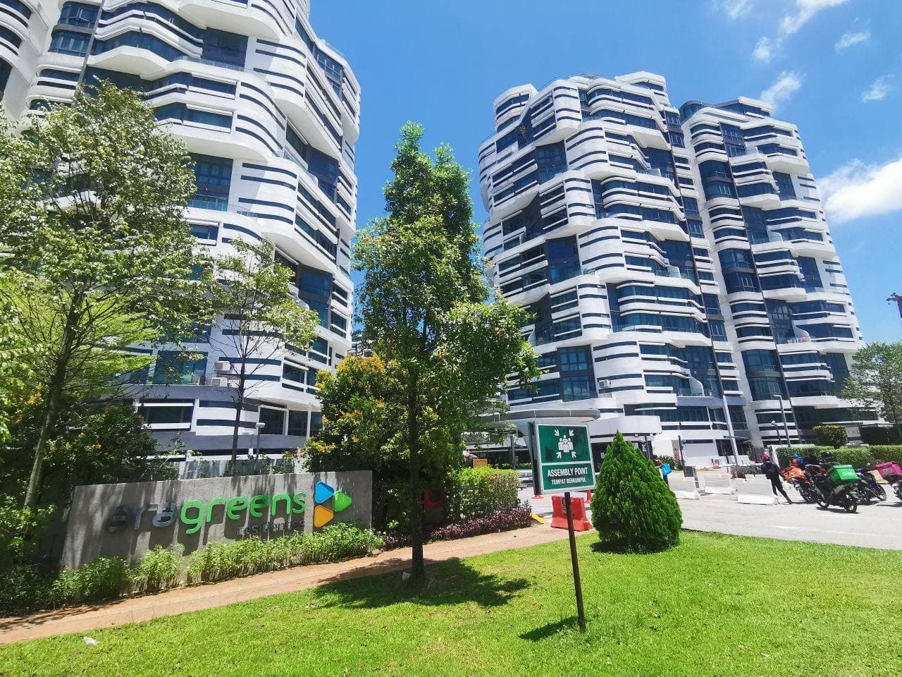 Aragreens Condominium Ara Damansara, PJ - Image 1