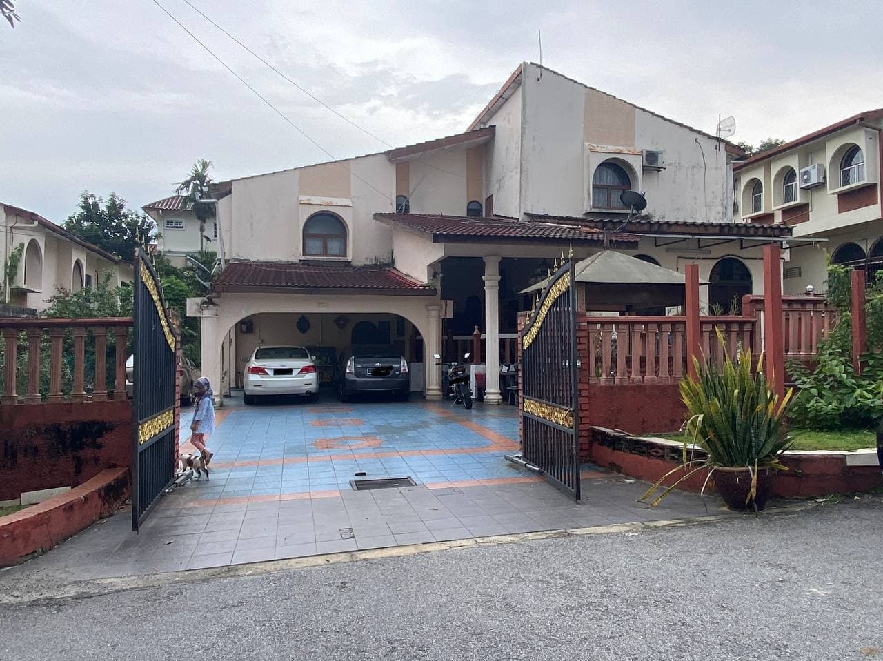 Double Storey Bungalow Taman Bukit Ampang - Image 1
