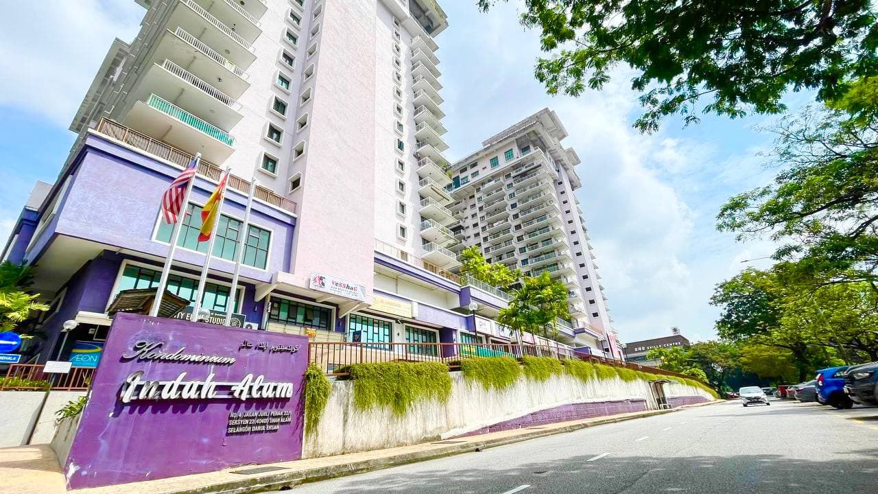 FULLY FURNISHED Indah Alam Condo Shah Alam 4 Car Park - Image 1