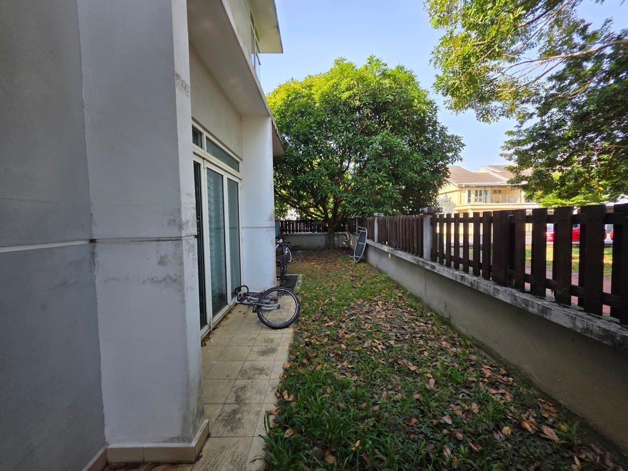 SPACIOUS Endlot Double Storey Semi D FREEHOLD Open K2 Villas