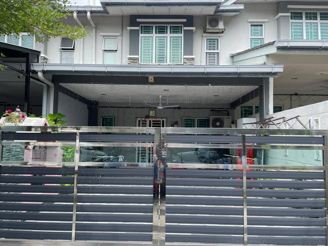 Double Storey Terrace House Taman Semenyih Mewah Fasa 3 - Image 1