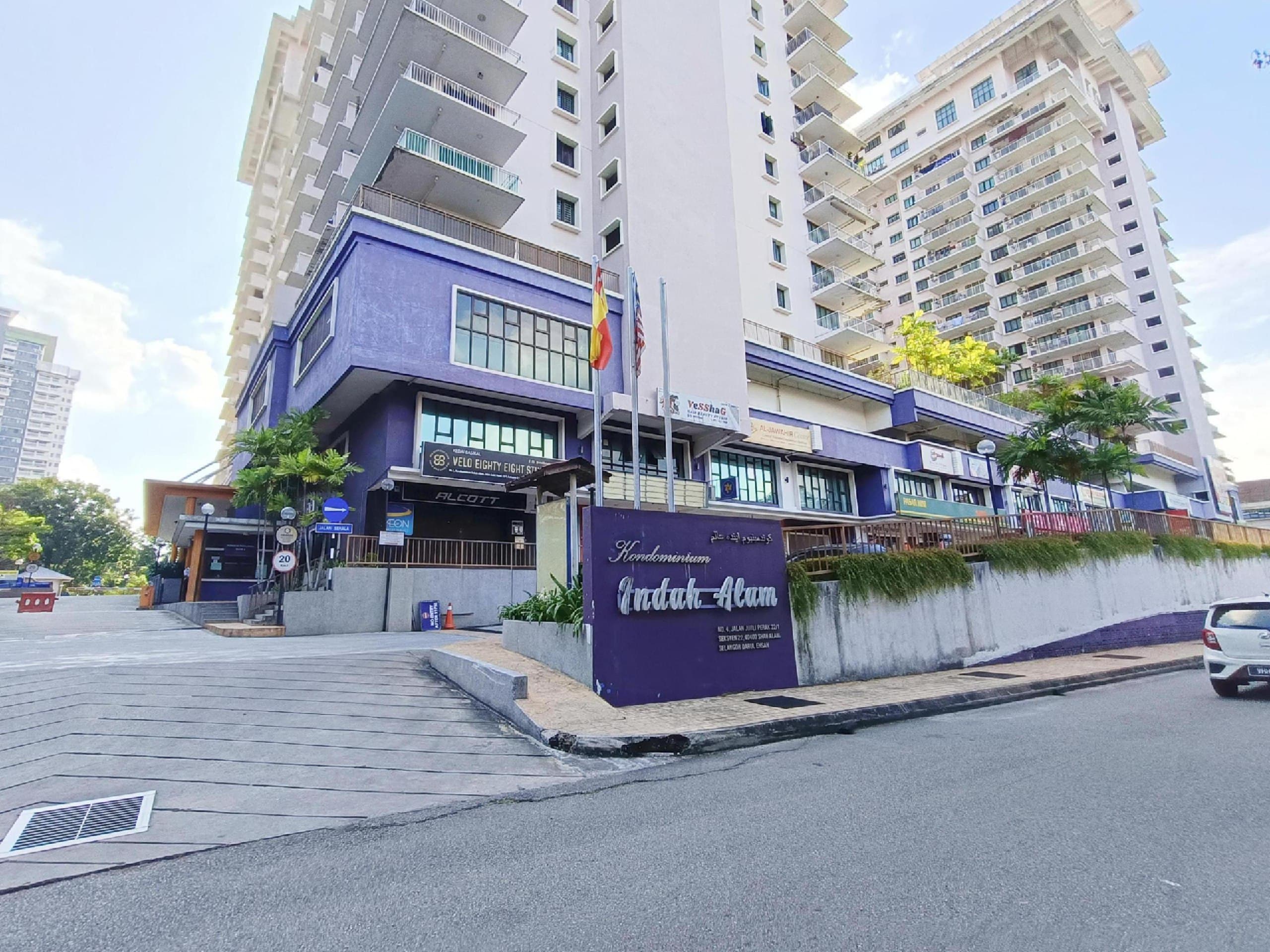 BIG SIZE 1383 Sqft Apartment Indah Alam Seksyen 22 Shah Alam