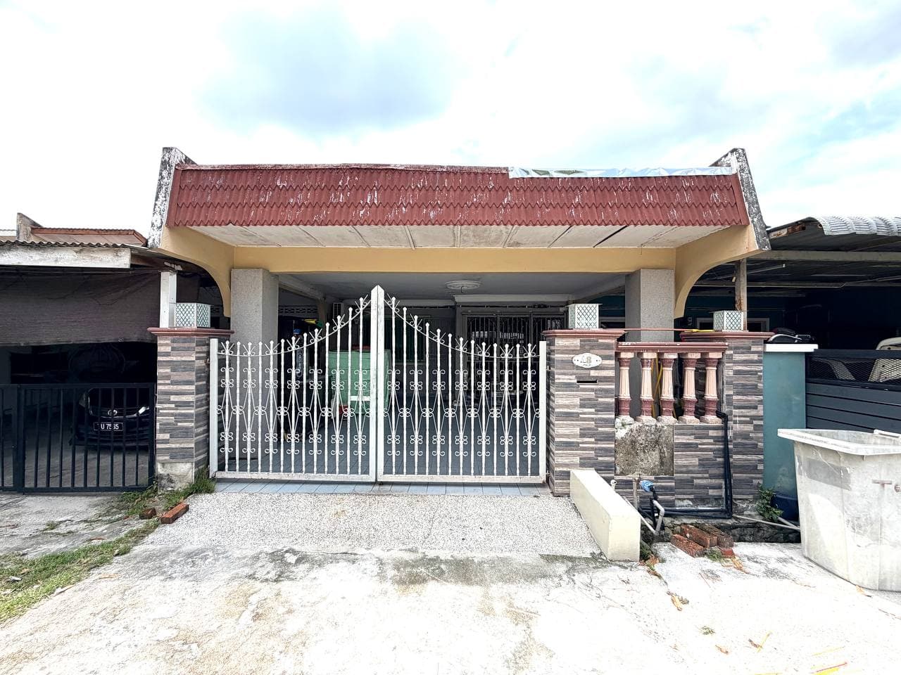 Single Storey Terrace Taman Sri Tanjung Semenyih - Image 1