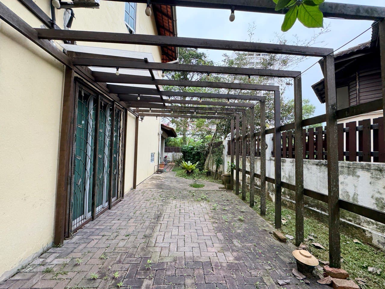 Private Bungalow Taman Desa, Kuala Lumpur - Image 1