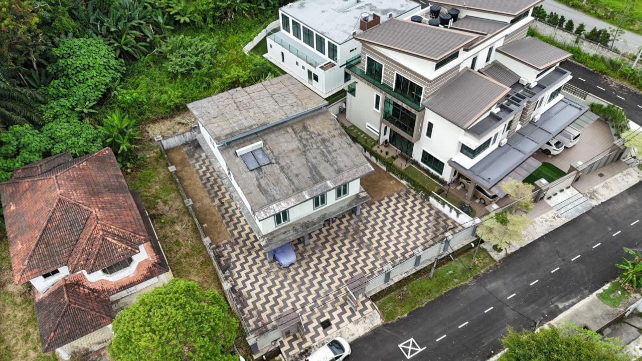 Two Storey Bungalow Taman Desa Meringin Kajang