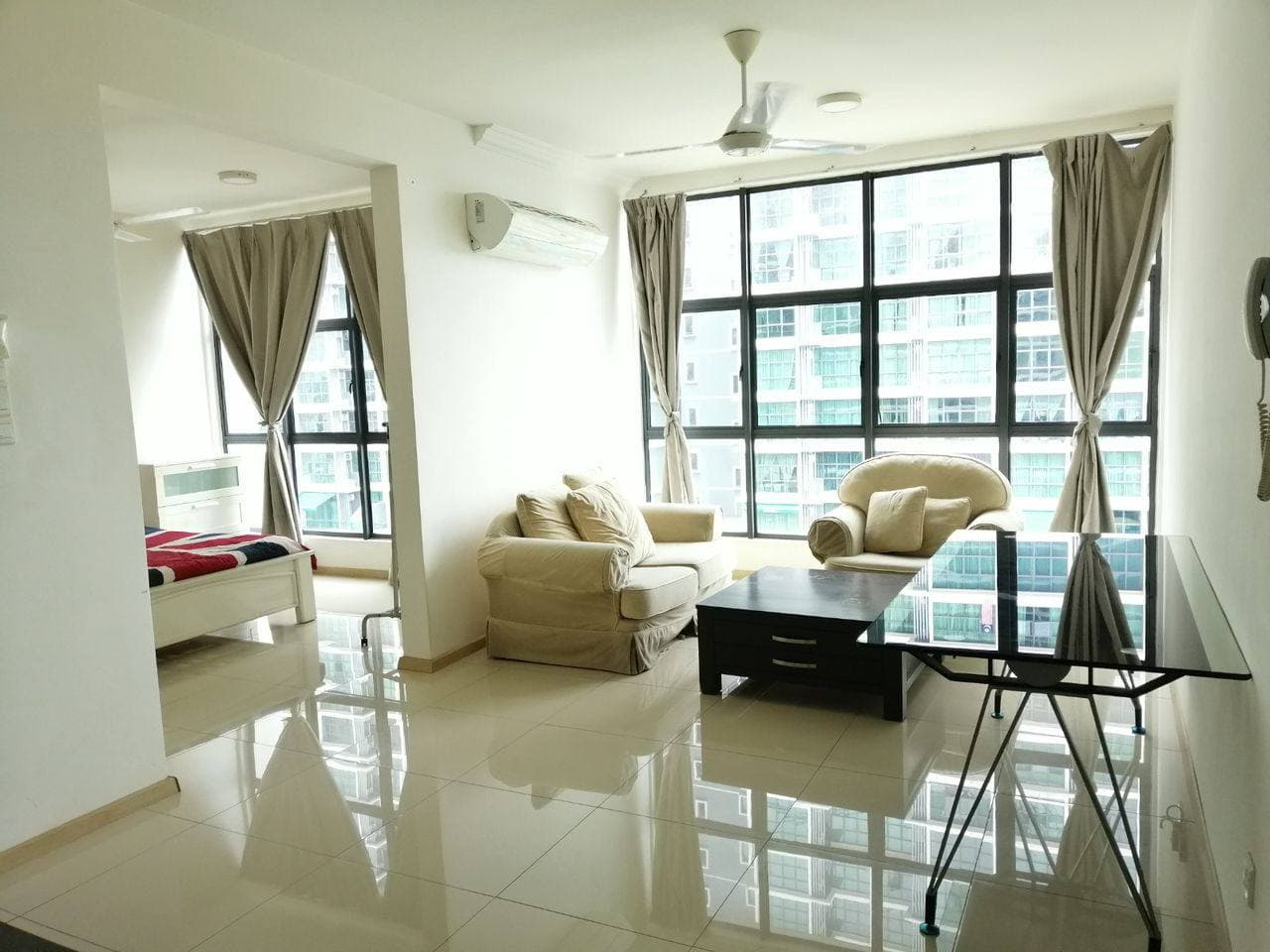 Vista Alam Serviced Apartment, Dual Key Unit Seksyen 14 - Image 1